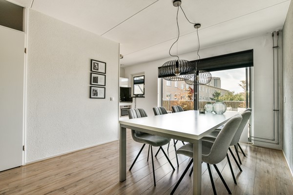 Medium property photo - Laan van Vlaanderen 112, 1066 KS Amsterdam
